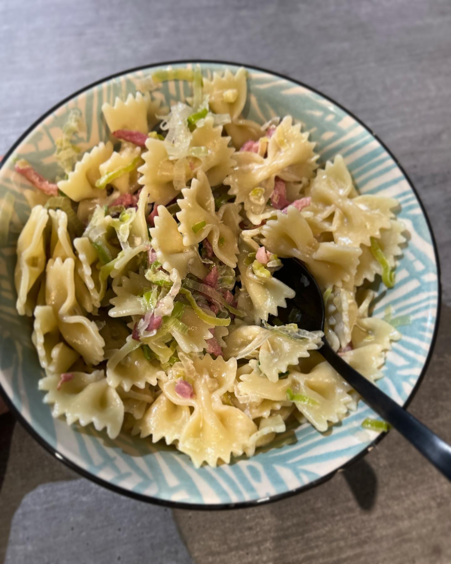 Recette dieteticienne Pâtes poireaux-lardons